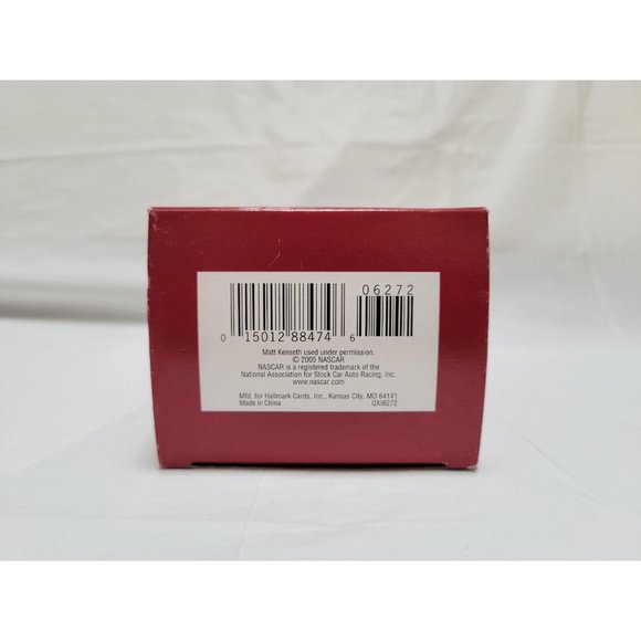 Hallmark NASCAR Matt Kenseth DeWalt 17 Keepsake Ornament - Picture 12 of 12